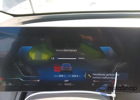 2025 BMW Ix xDrive50 из США, поврежденный, VIN WB523CF00SCS58721